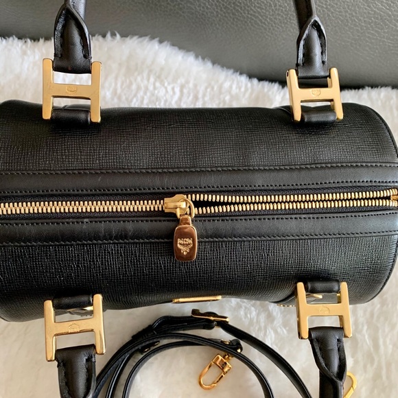 ‼️sold‼️MCM Studded Black leather Papillon - Picture 11 of 15